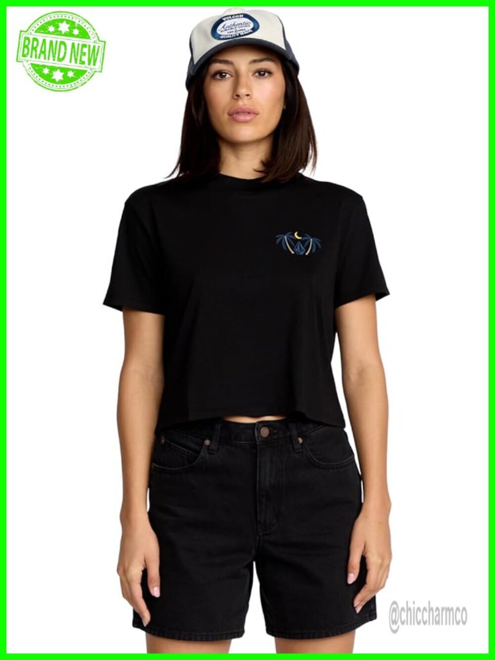 Relaxed Fit Crop Organic Cotton T-Shirt with Chest Pocket